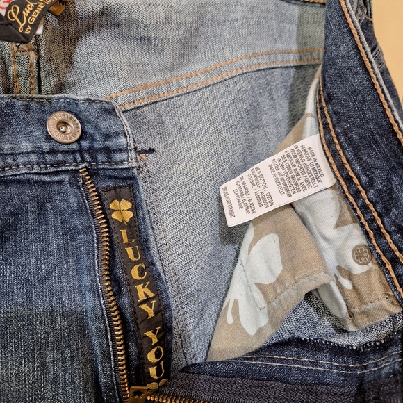 Lucky Jeans - Picture 6 of 6